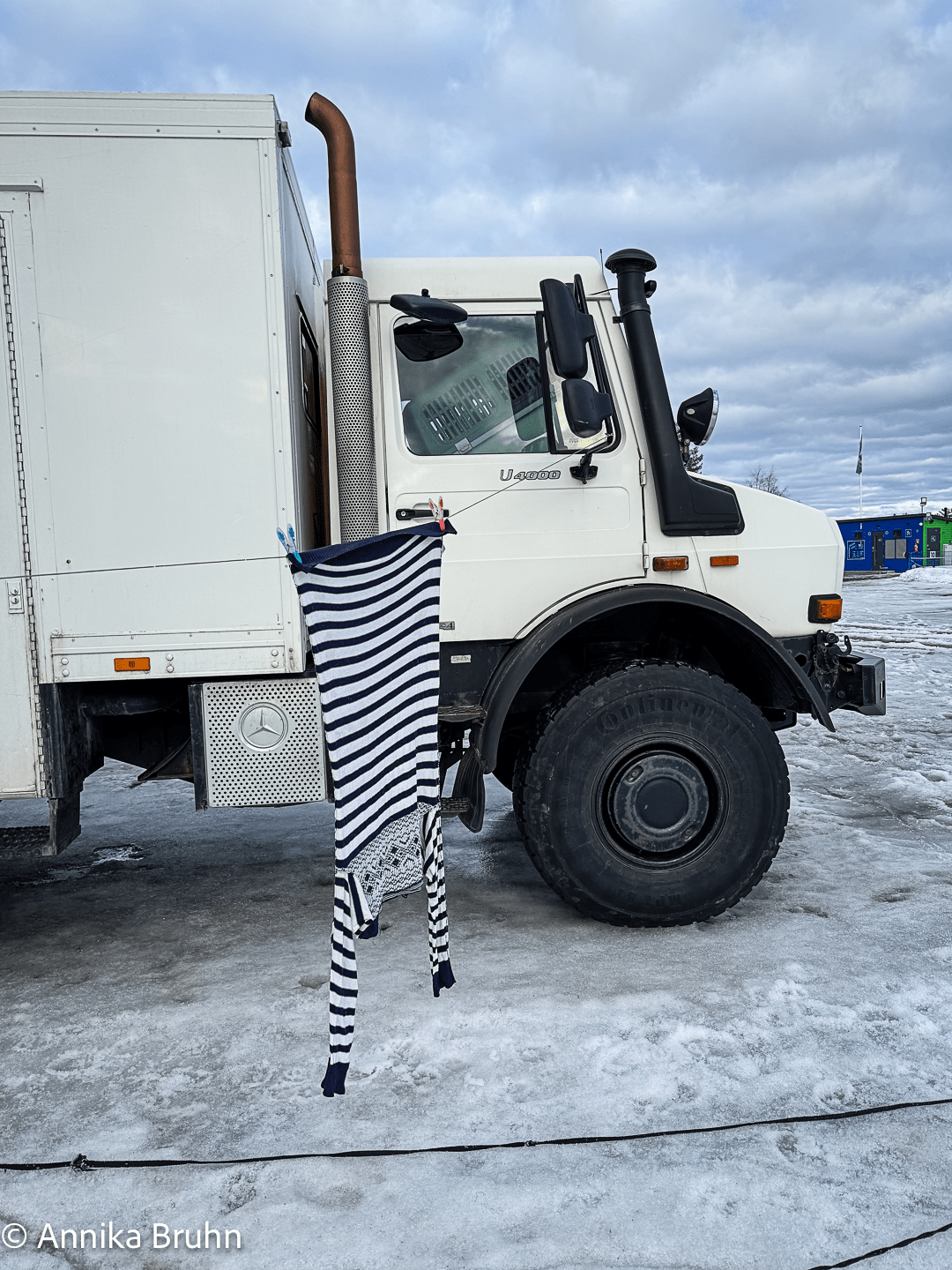 Wäsche aufhängen im Winter